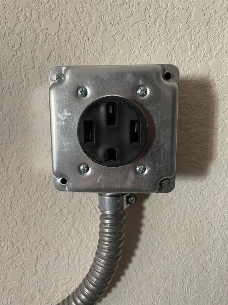 NEMA 14-50 outlet installed for Electrical Panel Upgrade in Elgin